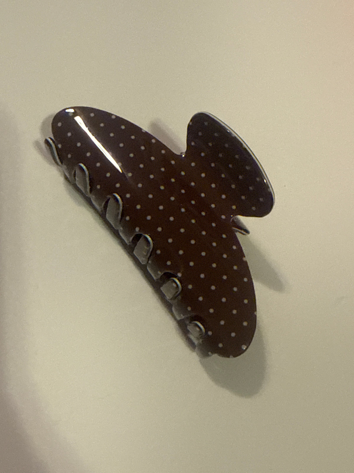 Polka dot white on brown clip